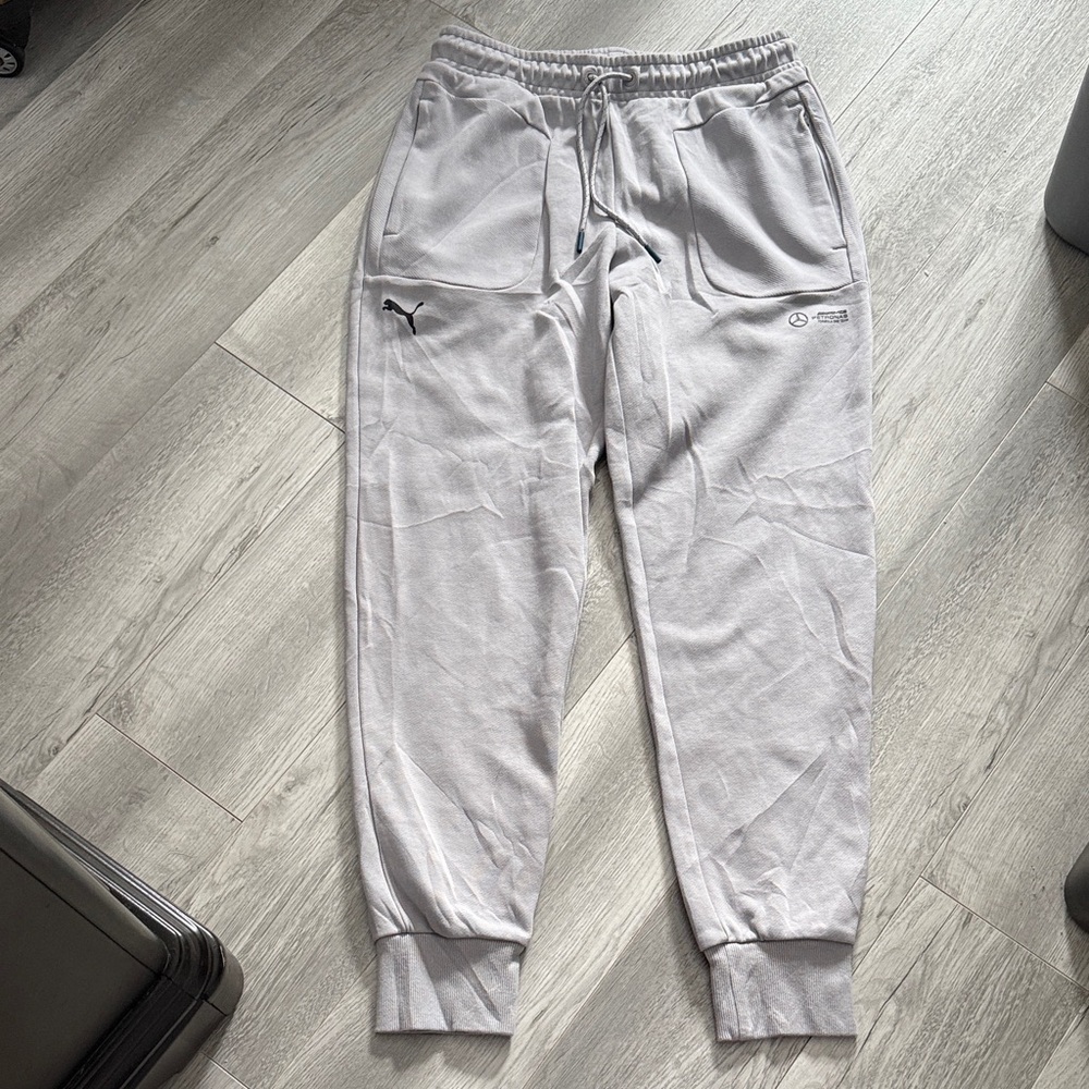 Puma Mercedes Benz patronas AMG track joggers size medium
